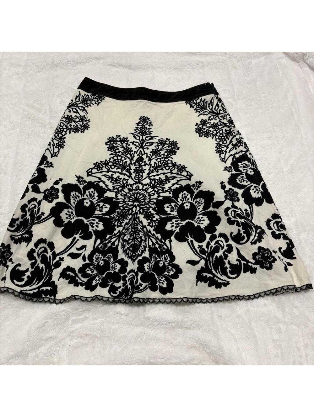 Cynthia Stefee Elegant Black White Floral Pattern Women's A-Line Skirt Medium 10